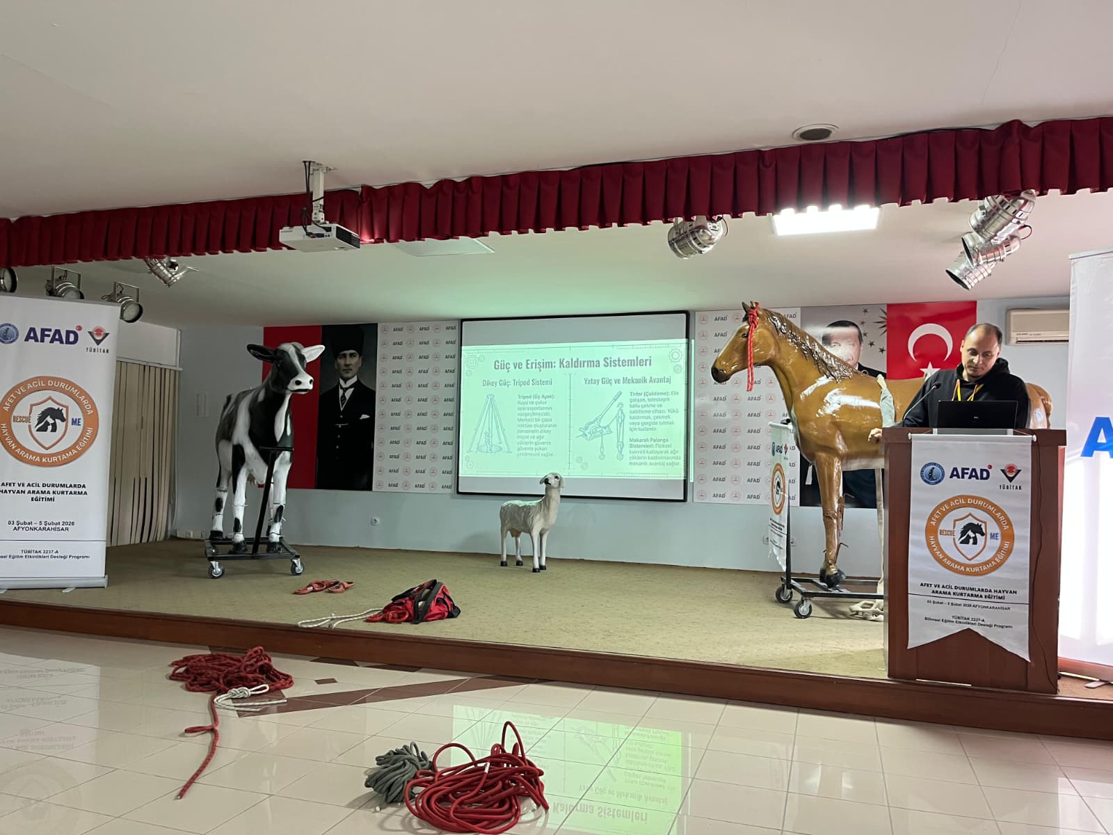Öğretim Üyemiz Tübitak 2237 - A Projesinde Eğitmen Olarak Görev Almıştır