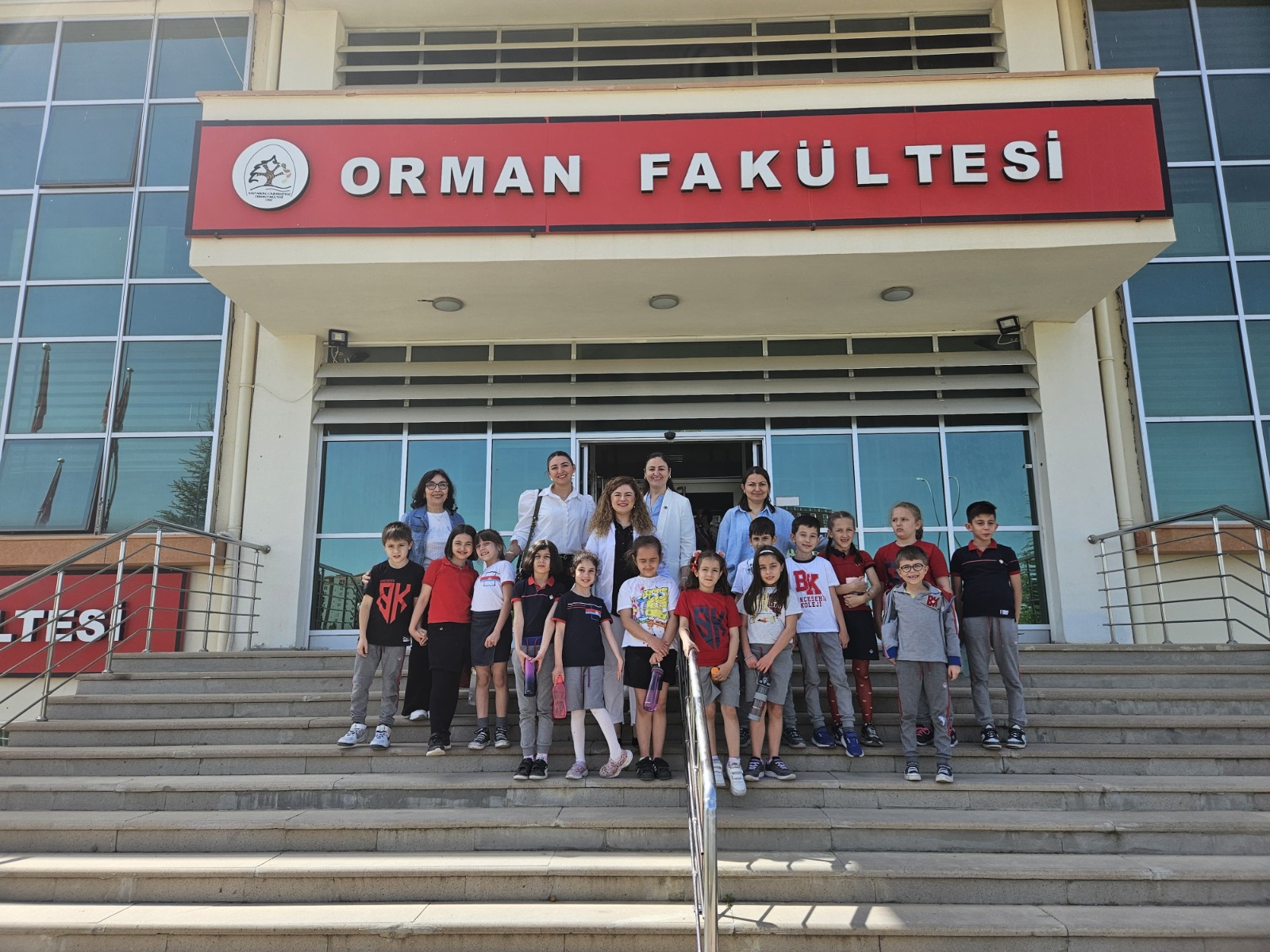 Bahçeşehir Koleji Öğrencilerinden Fakültemize Ziyaret