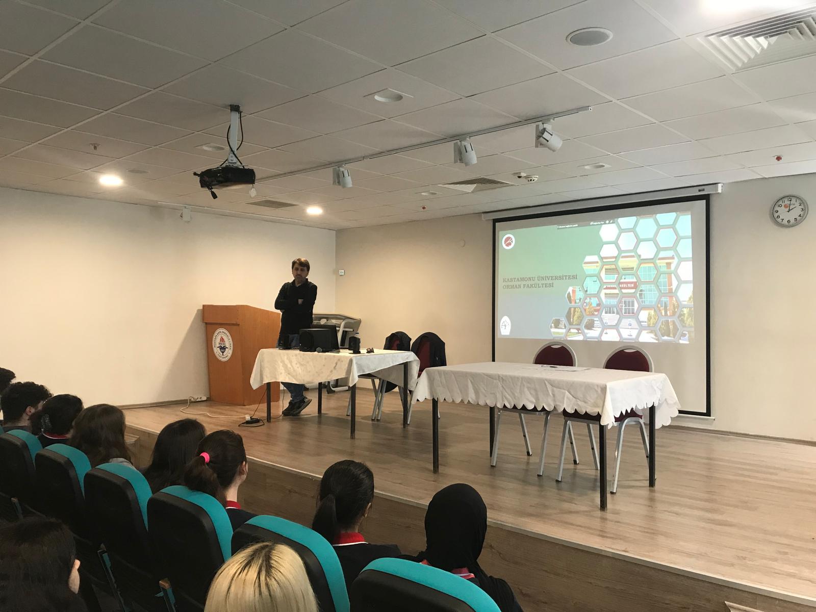 Fakültemiz Öğretim Üyeleri Mustafa Kaya Anadolu Lisesi'ni Ziyaret Etmiştir