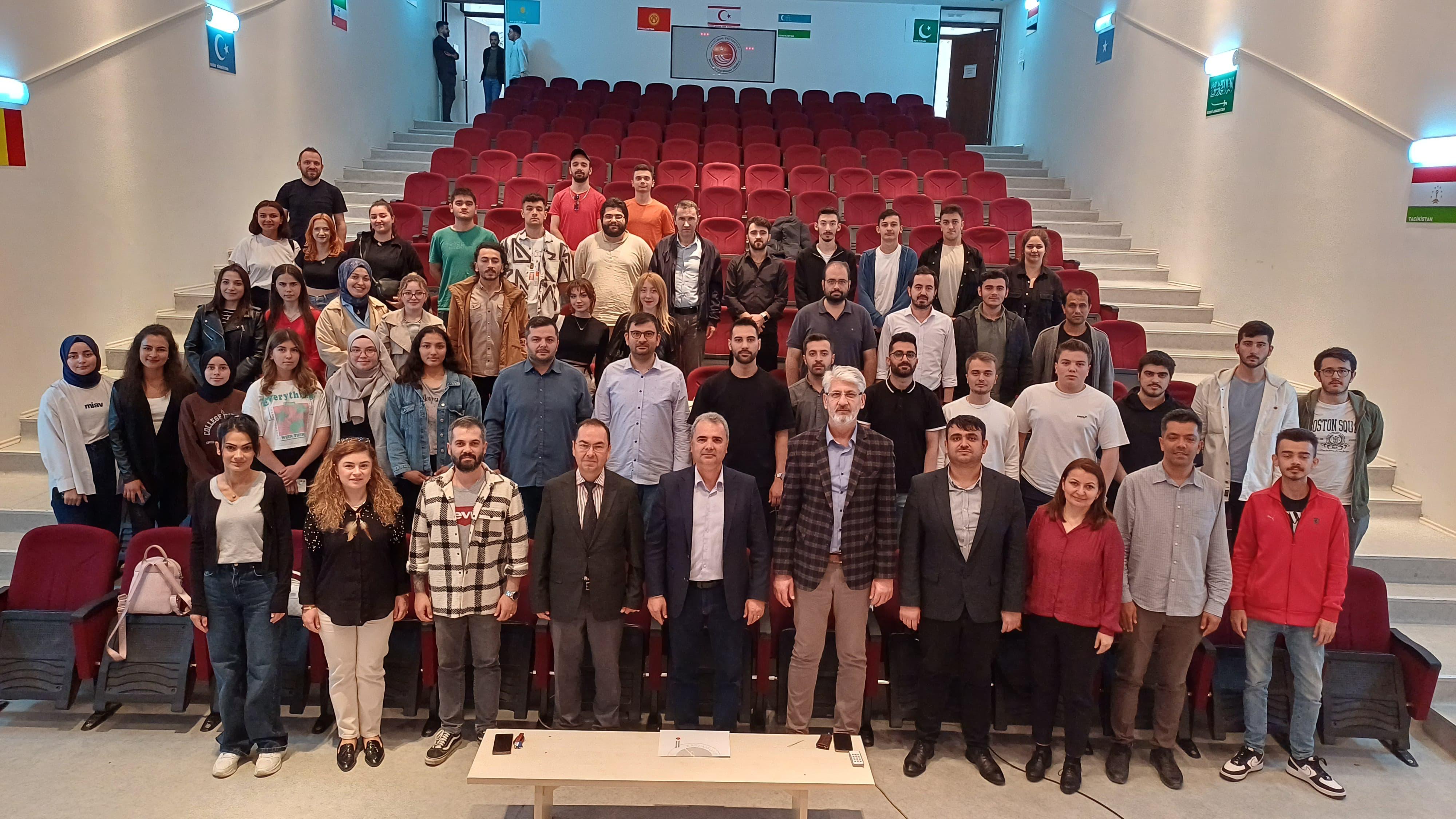 Kastamonu Entegre A.Ş. Kastamonu Fabrikaları Direktörü Ufuk AYDIN, Orman Endüstri Mühendisleriyle Buluştu
