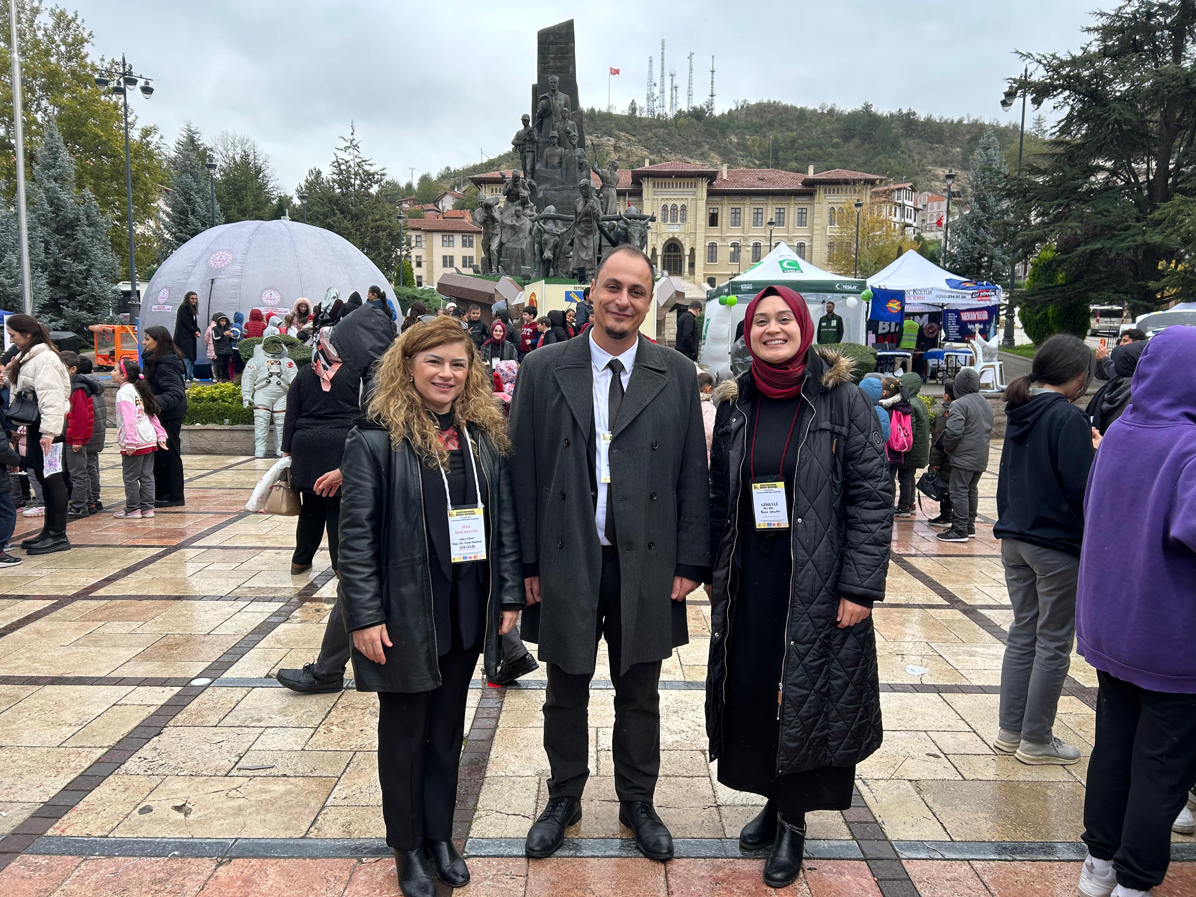 Fakültemiz Öğretim Üyeleri Tübitak 4007 Kastamonu Bilim Şenliği Projesinde Toplumsal Katkı Sağlamışlardır