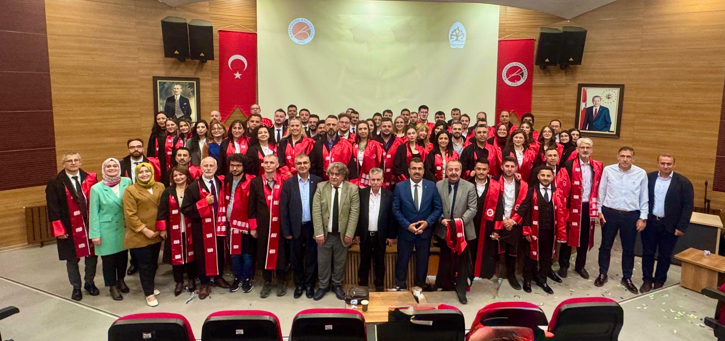 Kastamonu Üniversitesi Orman Fakültesi 2025 Mezuniyet Töreni Coşkuyla Gerçekleştirildi