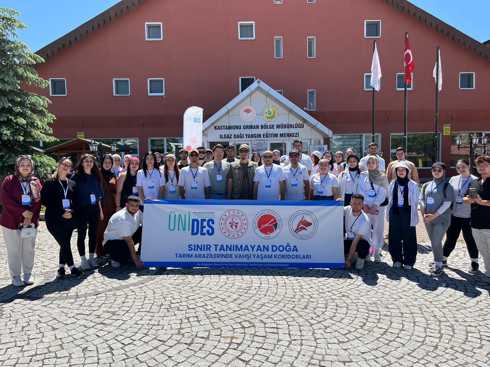 Doç. Dr. Özkan EVCİN ÜNİDES Projesinde Eğitmen Olarak Görev Almıştır