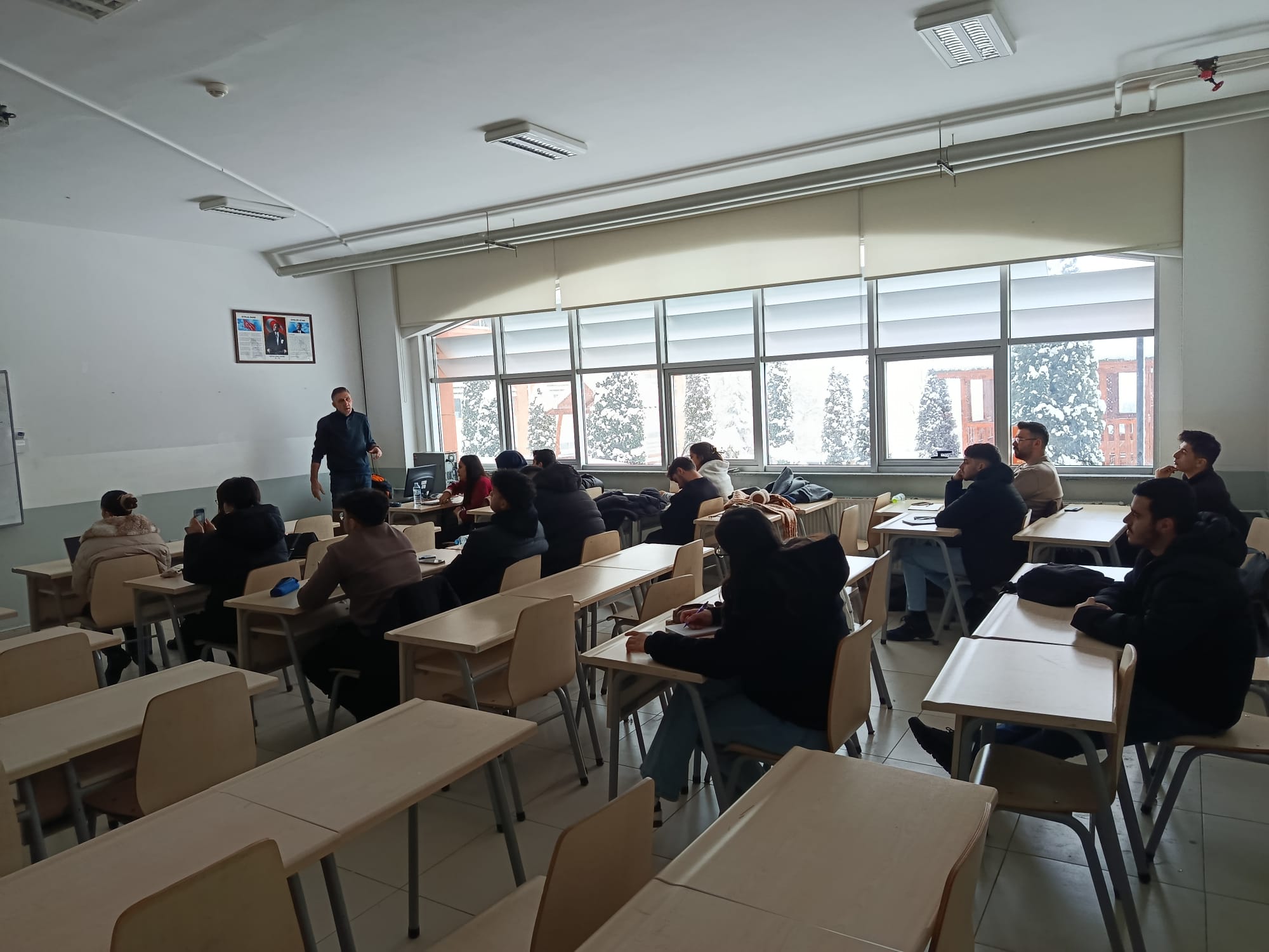 Orman Endüstri Mühendisliğine Giriş Dersi Kapsamında Bilgi ve Deneyim Paylaşımı Gerçekleştirildi