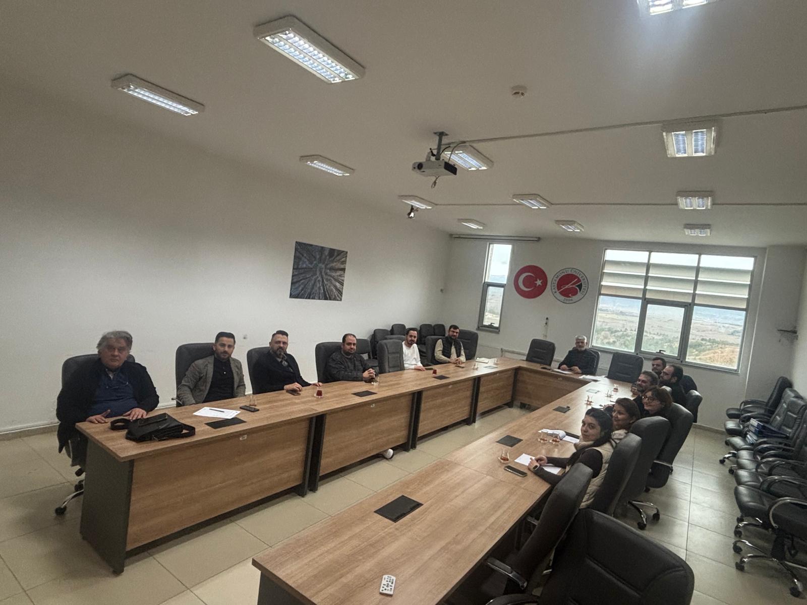 2025-2026 Eğitim Öğretim Yılı Bahar Dönemi Orman Endüstri Mühendisliği Akademik Bölüm Kurul Toplantısı Gerçekleştirildi