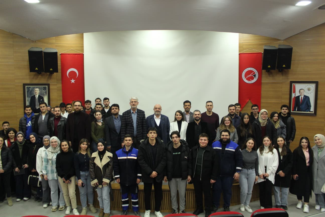 “CV Hazırlama ve Mülakat Teknikleri” Paneli Gerçekleştirildi