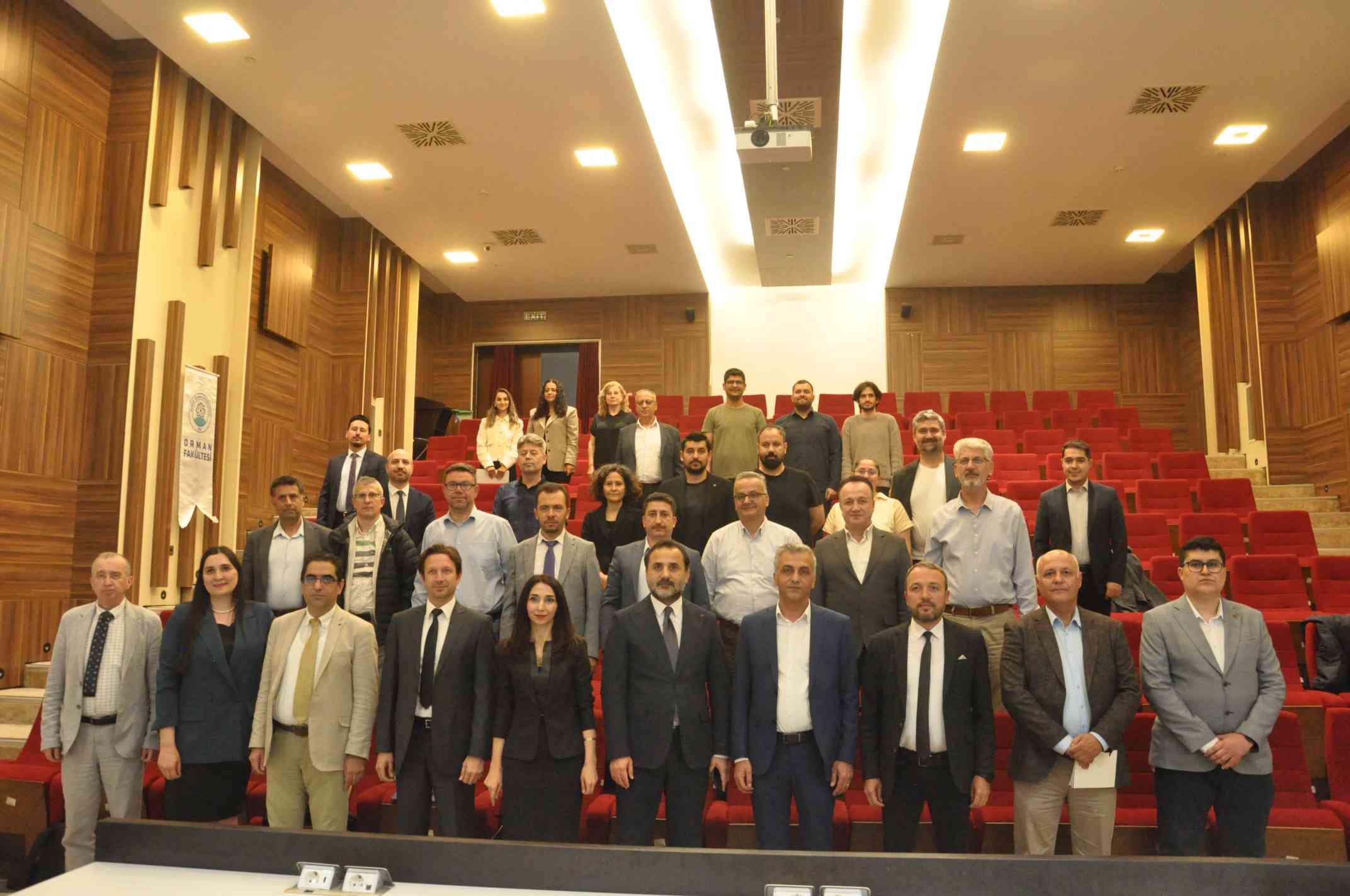 Orman Endüstri Mühendisliği ve Orman Mühendisliği Bölüm Başkanlıkları Çalıştayı Bursa’da Gerçekleştirildi