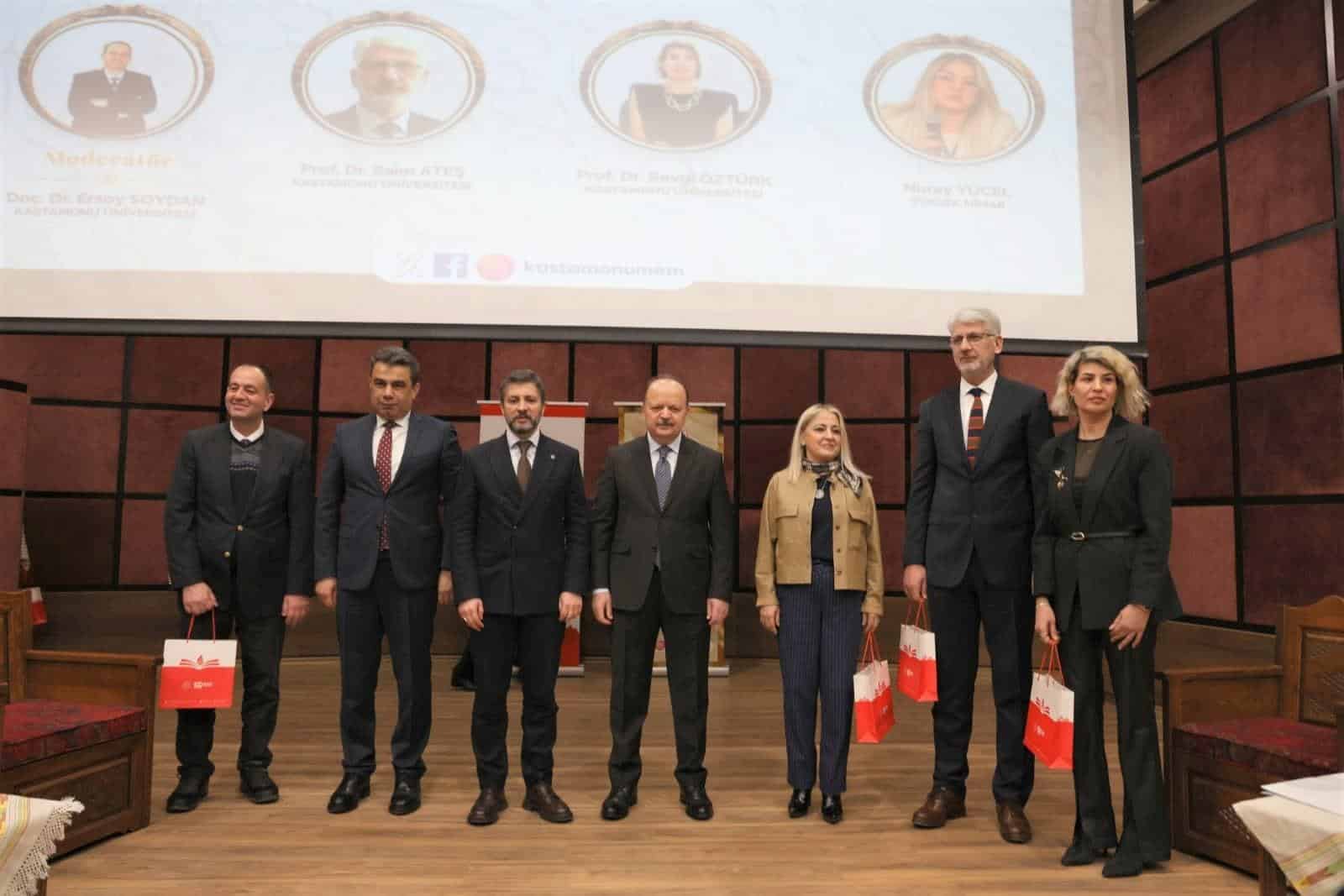 Fakültemiz Öğretim Üyesi Prof. Dr. Saim Ateş “Gelenekten Geleceğe Ahşap Sanatı” Paneline Katıldı