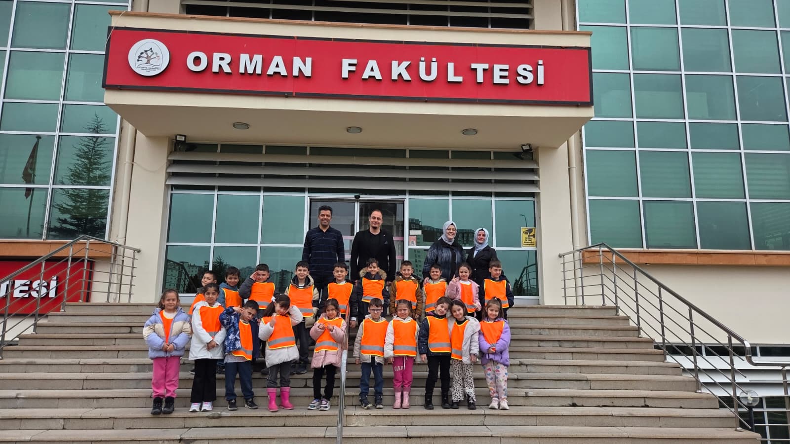 Geleceğin Mühendislerinden Fakültemize Renkli Ziyaret