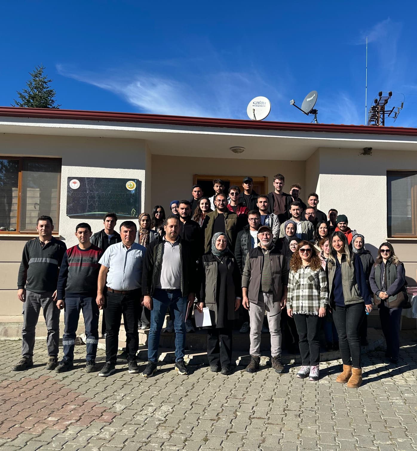 Orman Mühendisliği Bölümü Öğrencileri İle Fidanlık Tekniği ve Silvikültür Uygulaması Gerçekleştirildi