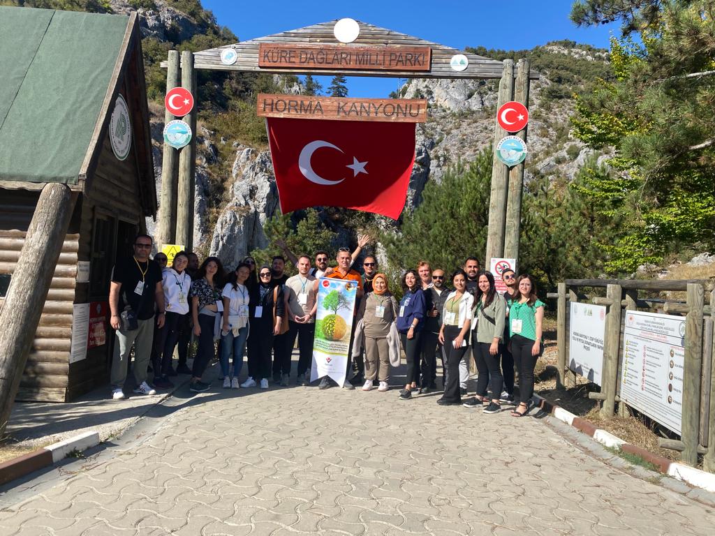 İklim Değişikliği Temelinde Orman Ekosistemlerindeki Değişimleri Anlama Kursu Başarıyla Sonlandırılmıştır