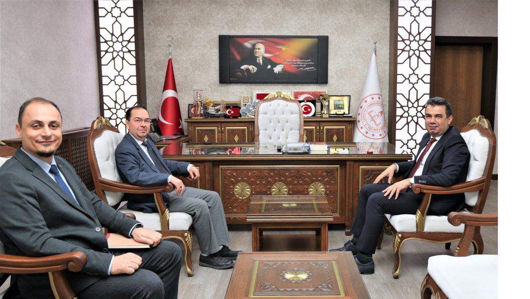 Dekanlığımız İl Milli Eğitim Müdürlüğünü Ziyaret Etmiştir