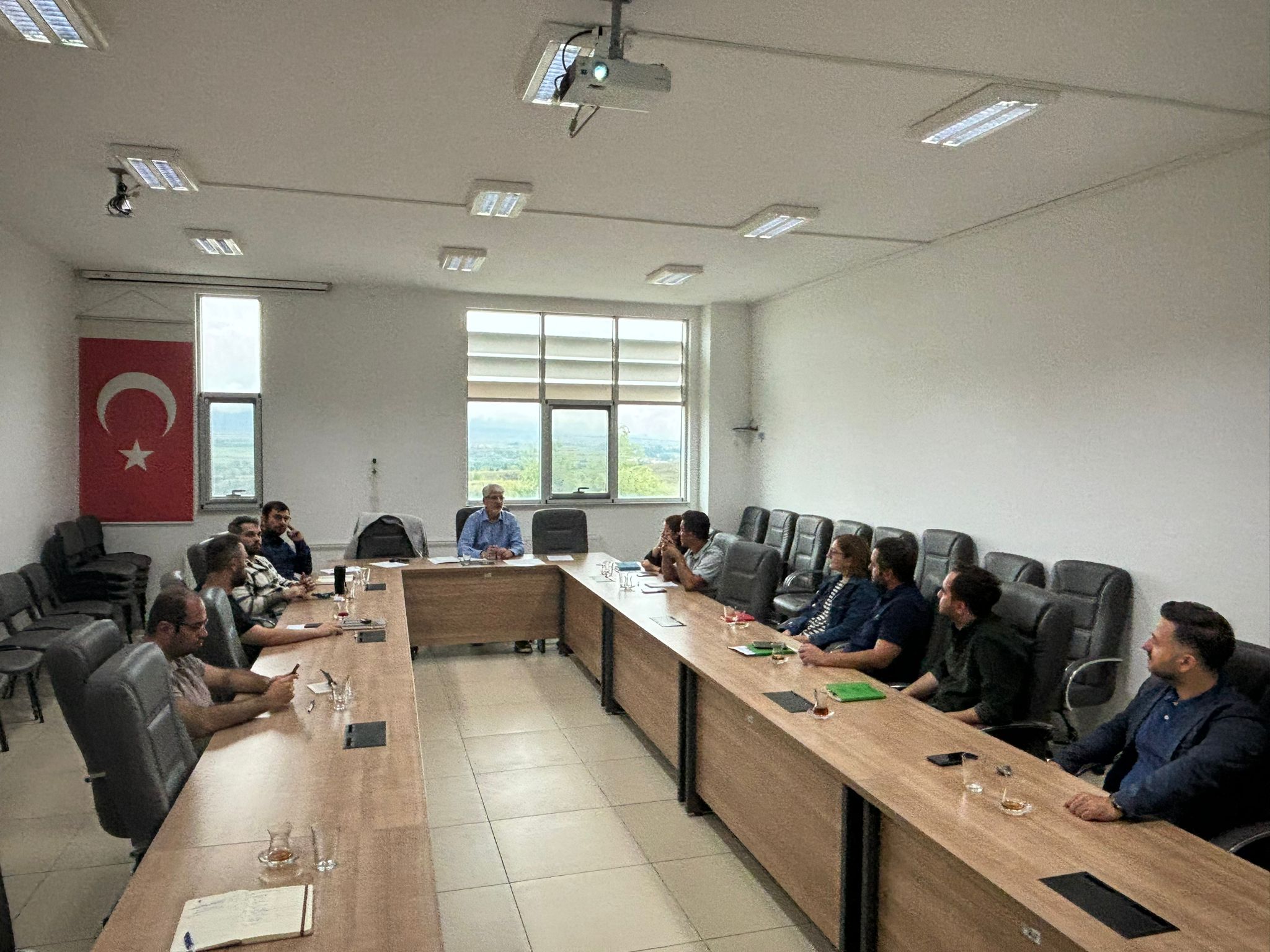 Orman Endüstri Mühendisliği Bölümü 2024-25 Eğitim Öğretim Yılı Akademik Kurul Toplantısı Düzenlendi